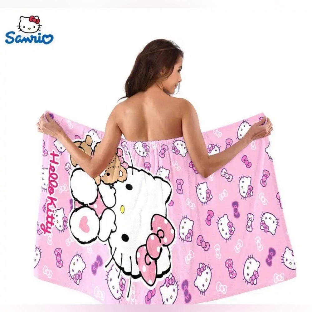 Sanrio Hello Kitty Pink Bath Wrap